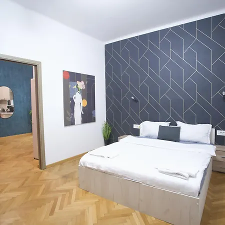 Wonderwall - 1br Hideaway In Vibrant Piata Romana Бухарест